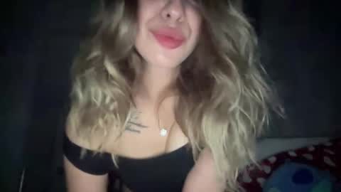 Sarrah online show from 12-01-25, 01:10