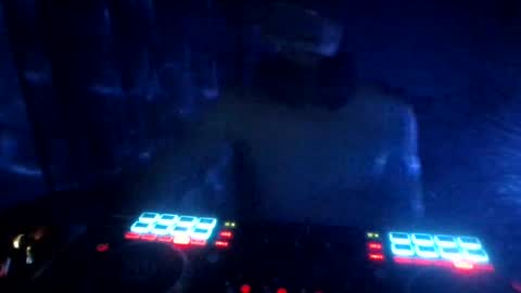 Snapshot of sasch1982h chatting on 07-12-26, 01:07 sasch1982h online show from 07-12-26, 01:07