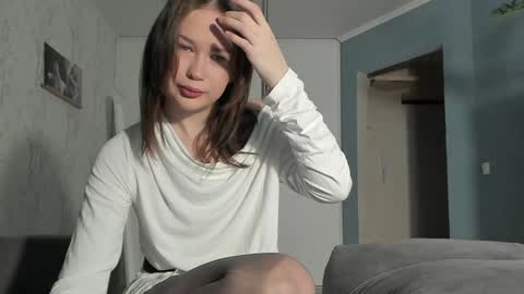 Snapshot of sasha_bell_ chatting on 01-20-25, 03:37 Sasha online show from 01-20-25, 03:37
