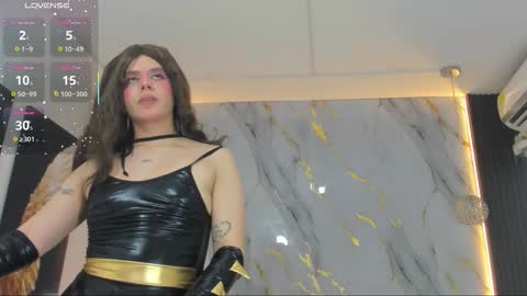Snapshot of sasha_blake_ chatting on 09-14-25, 01:21 Sasha online show from 09-14-25, 01:21