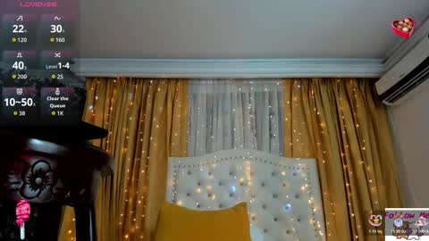 Snapshot of sasha_blake_ chatting on 11-16-25, 12:11 Sasha online show from 11-16-25, 12:11
