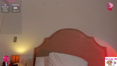 Snapshot of sasha_blake_ chatting on 02-15-26, 08:05 Sasha online show from 02-15-26, 08:05