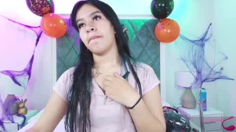 Sasha online show from 10-30-25, 03:08