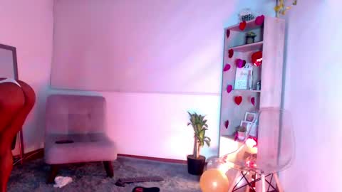 sasha_bowei online show from 05-19-26, 03:57