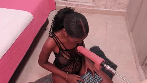 Sasha  online show from 12-05-25, 08:05