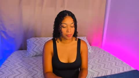 Snapshot of sasha_fox0 chatting on 07-31-26, 05:40 emy online show from 07-31-26, 05:40