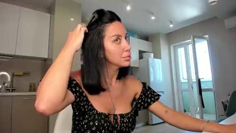 Snapshot of sasha_moon77 chatting on 07-17-26, 07:37 Sasha online show from 07-17-26, 07:37