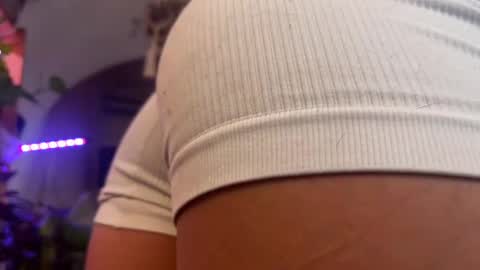 Snapshot of sasha_moormeoow chatting on 02-09-25, 10:09 Alexandra Sasha in short online show from 02-09-25, 10:09