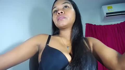 sashabreck1 online show from 12-05-25, 02:42