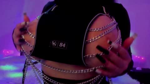 Snapshot of sashachase chatting on 12-15-24, 07:02 Sasha online show from 12-15-24, 07:02