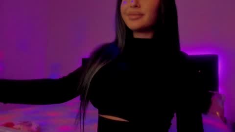 Snapshot of sashachase chatting on 01-18-25, 03:53 Sasha online show from 01-18-25, 03:53