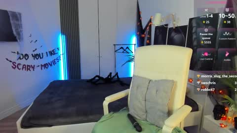 Sasha  online show from 10-29-25, 02:41