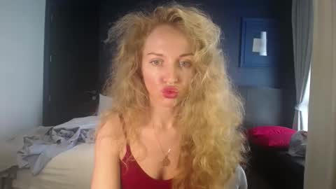 Sasha online show from 02-22-26, 07:51