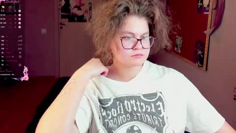 .Alexandra online show from 01-12-25, 01:48