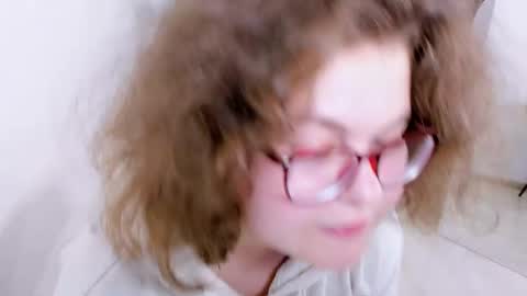 .Alexandra online show from 09-15-25, 09:37