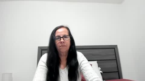 Snapshot of sassiestpeachgoddess chatting on 11-24-25, 11:54 Sassiest Peach Goddess online show from 11-24-25, 11:54