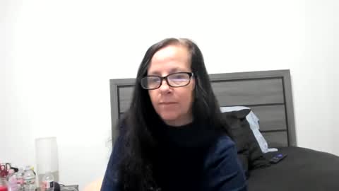 Snapshot of sassypeachgoddess chatting on 10-22-25, 11:54 sassypeachgoddess online show from 10-22-25, 11:54