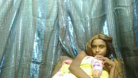 Snapshot of sassyxindian chatting on 04-24-26, 12:46 sassyxindian online show from 04-24-26, 12:46