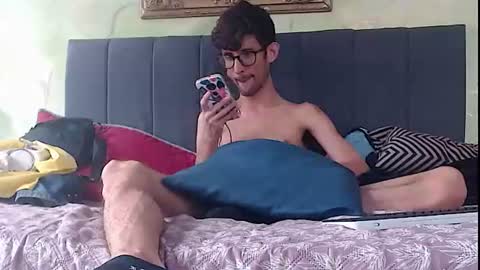 sasuke_bigcock online show from 06-23-26, 02:48