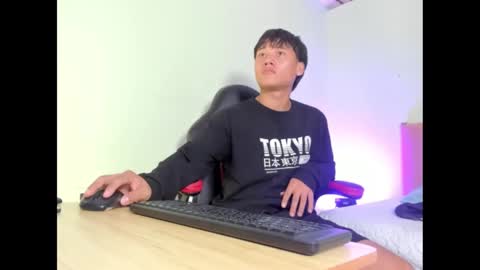 Evans Williams online show from 02-17-25, 07:31