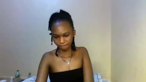 Snapshot of sasy_tina chatting on 02-08-26, 12:41 Tina online show from 02-08-26, 12:41