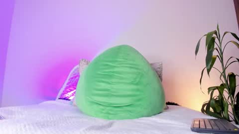     online show from 11-06-25, 11:59