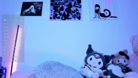    im expecting 300 thumbs up on my altar online show from 05-16-26, 12:18