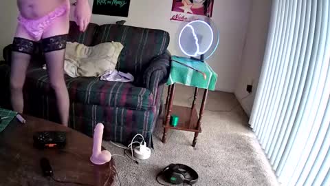 Snapshot of satinpanty69 chatting on 01-31-25, 08:22 keyoni valentine online show from 01-31-25, 08:22