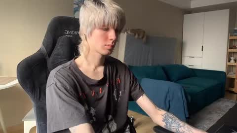 Satoshi online show from 03-26-26, 06:19