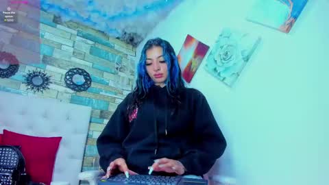 Saturnooo online show from 10-07-25, 05:59