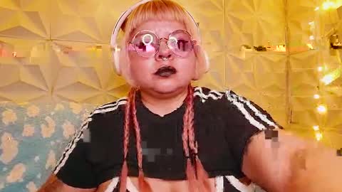 Gina George online show from 05-13-26, 12:30