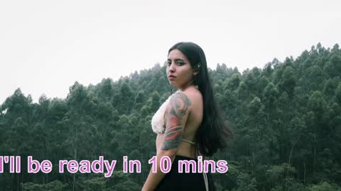 Snapshot of saucy_zaren chatting on 05-23-26, 08:35 Zaren online show from 05-23-26, 08:35