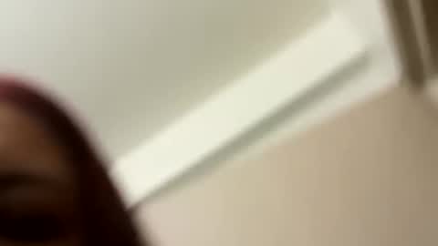 Snapshot of saucybear666 chatting on 01-10-25, 08:59 SnowBunny online show from 01-10-25, 08:59