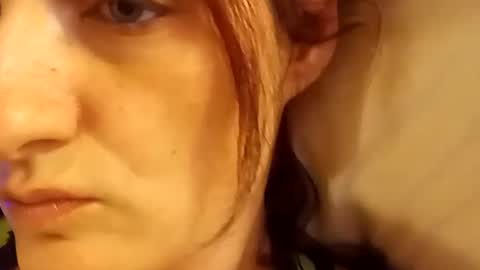 Snapshot of saucybear666 chatting on 02-19-25, 01:51 SnowBunny online show from 02-19-25, 01:51