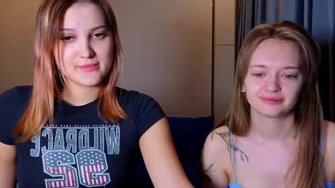 LUNA and ANNA    online show from 02-03-25, 02:02