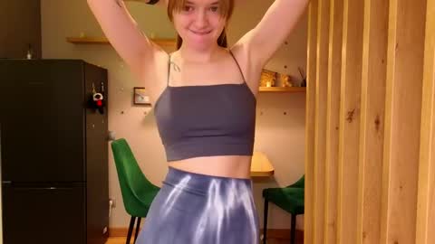 LUNA and ANNA    online show from 02-09-25, 05:54