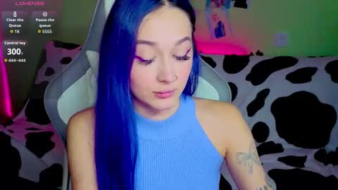 Ariel online show from 09-22-25, 03:19