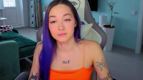 Ariel online show from 03-20-26, 03:11