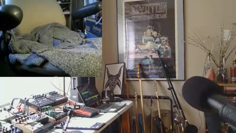 Snapshot of savagewaves chatting on 03-16-26, 01:48 savagewaves online show from 03-16-26, 01:48