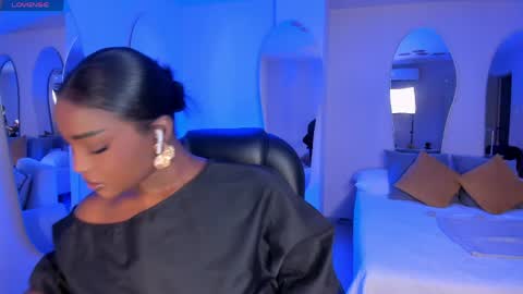 S a v a n n a h  online show from 04-08-26, 12:49