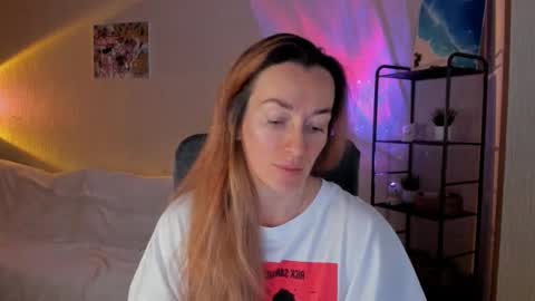 save the qween online show from 12-18-25, 07:14