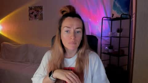 save the qween online show from 12-19-25, 10:11