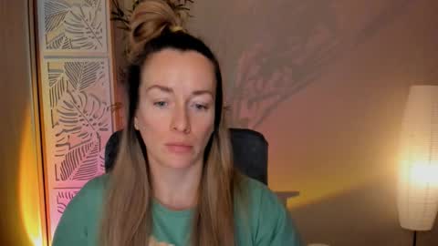 save the qween online show from 02-14-26, 06:43