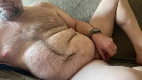 Snapshot of saxbobear chatting on 04-21-26, 02:34 SaxBoBear online show from 04-21-26, 02:34