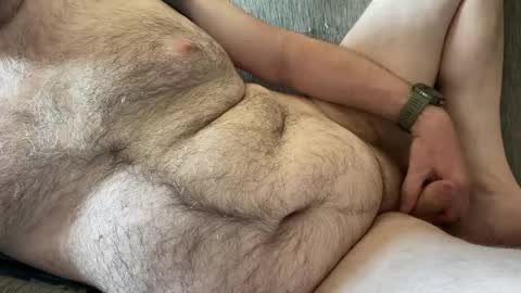 Snapshot of saxbobear chatting on 05-25-26, 07:47 SaxBoBear online show from 05-25-26, 07:47