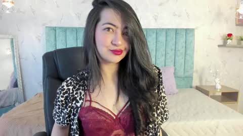 Saya Amaretto  online show from 11-30-25, 02:26