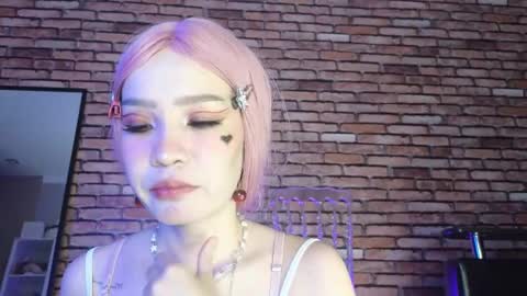 Saya online show from 10-31-25, 09:16