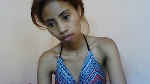 Snapshot of sayaah01 chatting on 06-13-26, 06:44 sayaah01 online show from 06-13-26, 06:44