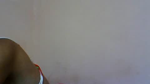 Snapshot of sayaah01 chatting on 06-14-26, 05:59 sayaah01 online show from 06-14-26, 05:59