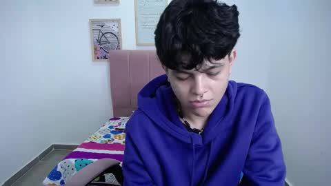 Snapshot of sayd_23 chatting on 12-13-24, 09:20 sayd_23 online show from 12-13-24, 09:20